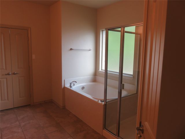 1122 Walter Stephenson Road, Midlothian, TX 76065