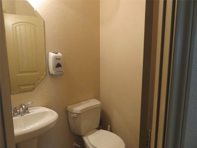 1122 Walter Stephenson Road, Midlothian, TX 76065