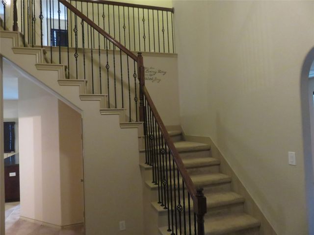 1122 Walter Stephenson Road, Midlothian, TX 76065