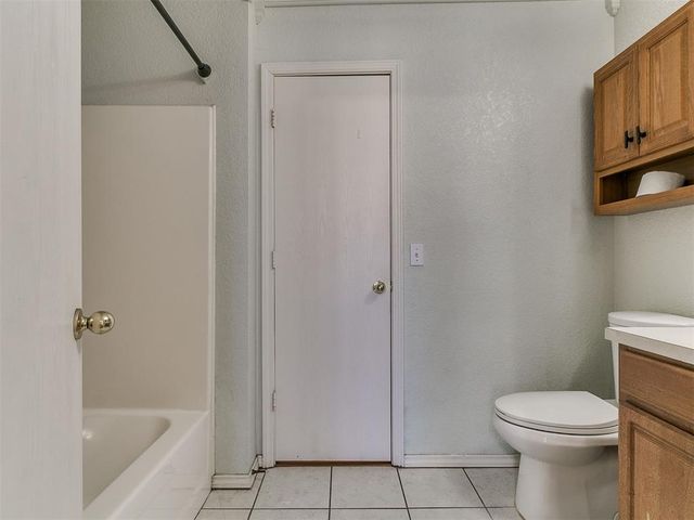 15400 Camellia Road, Oklahoma City, OK 73170