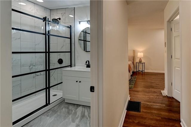 5000 FONTANA Street, Roeland Park, KS 66205