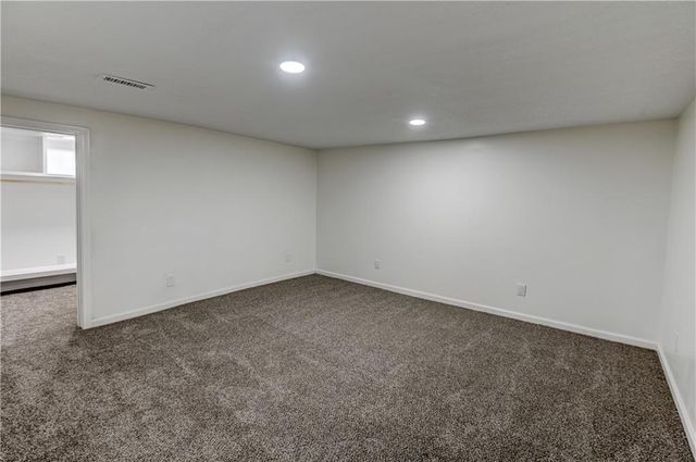 5000 FONTANA Street, Roeland Park, KS 66205