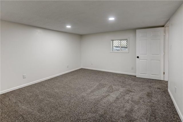 5000 FONTANA Street, Roeland Park, KS 66205