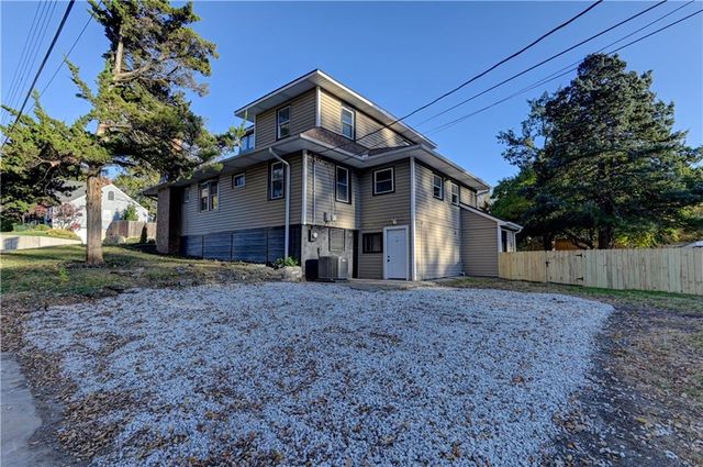 5000 FONTANA Street, Roeland Park, KS 66205