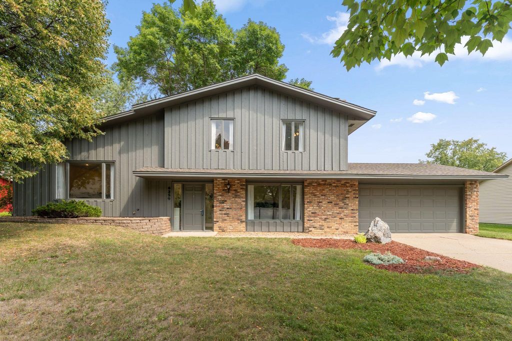 6359 131st Street Court, Apple Valley, MN 55124 — exterior