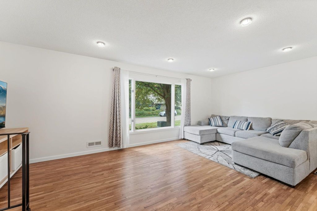 6359 131st Street Court, Apple Valley, MN 55124 — photo 5