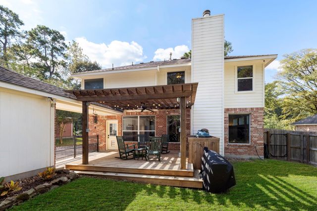7 S Acacia Park Circle, The Woodlands, TX 77382