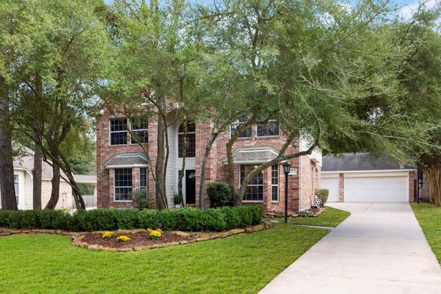 7 S Acacia Park Circle, The Woodlands, TX 77382