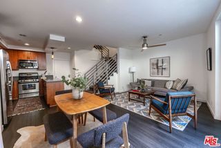 10735 Bloomfield Street 5, Los Angeles, CA 91602
