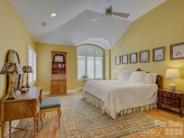 8905 Challis Hill Lane, Charlotte, NC 28226