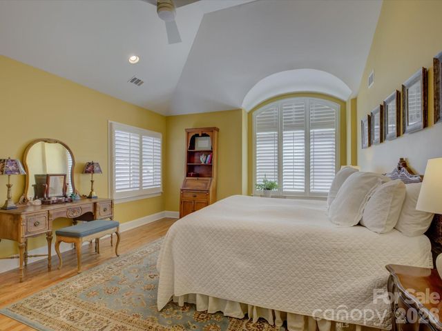 8905 Challis Hill Lane, Charlotte, NC 28226