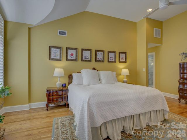 8905 Challis Hill Lane, Charlotte, NC 28226