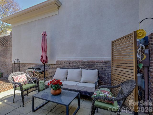 8905 Challis Hill Lane, Charlotte, NC 28226