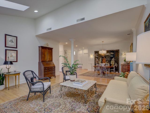 8905 Challis Hill Lane, Charlotte, NC 28226