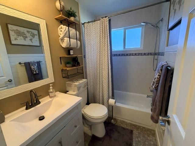 8746 Algonquin Way, Orangevale, CA 95662