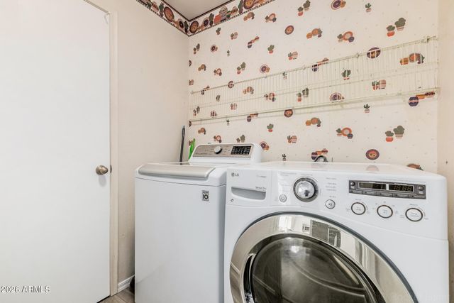 2013 W TULSA Street, Chandler, AZ 85224