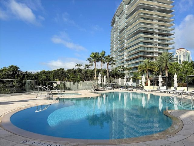 400 S Pointe Dr 2308, Miami Beach, FL 33139