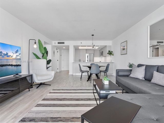 400 S Pointe Dr 2308, Miami Beach, FL 33139