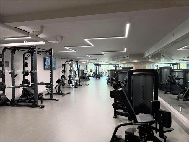 400 S Pointe Dr 2308, Miami Beach, FL 33139