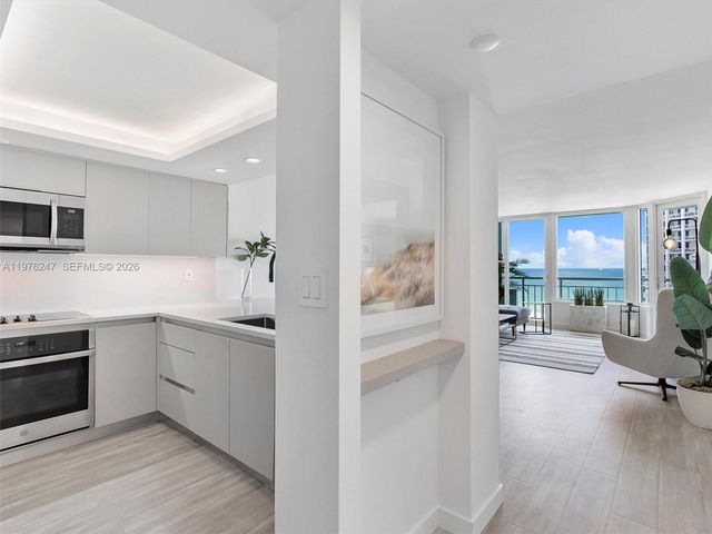 400 S Pointe Dr 2308, Miami Beach, FL 33139