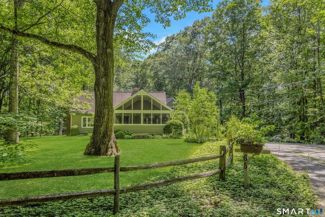 65 Barrows Road, Easton, CT 06612