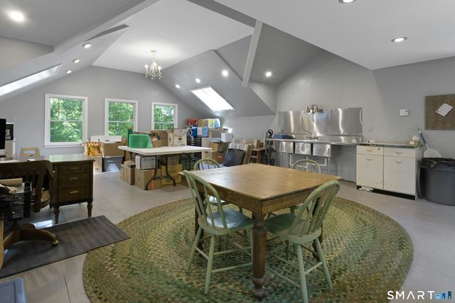 65 Barrows Road, Easton, CT 06612