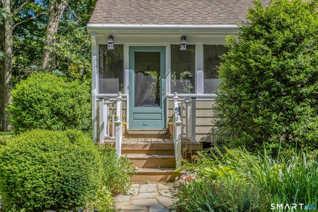 65 Barrows Road, Easton, CT 06612