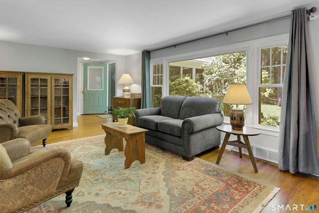 65 Barrows Road, Easton, CT 06612