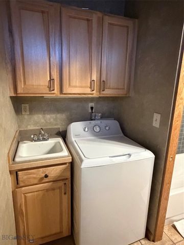 1918 Spring Creek Drive, Bozeman, MT 59715