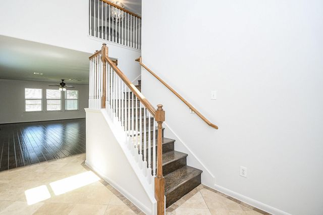 9203 Split Ridge Lane, Houston, TX 77075