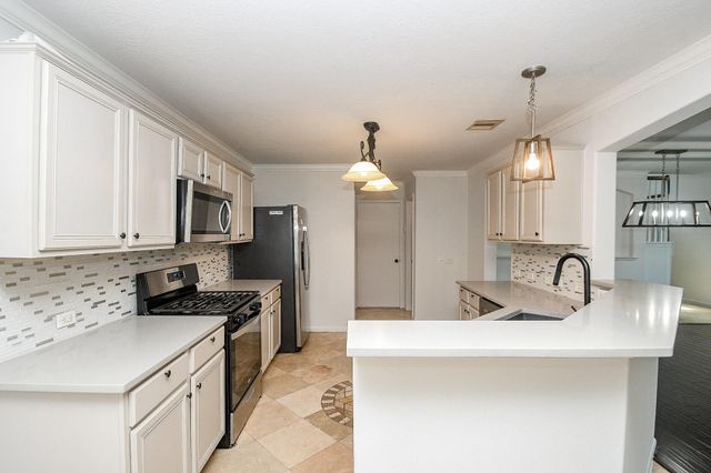 9203 Split Ridge Lane, Houston, TX 77075