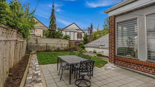 6402 Ellwell Crescent, Rego Park, NY 11374