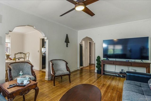 6402 Ellwell Crescent, Rego Park, NY 11374