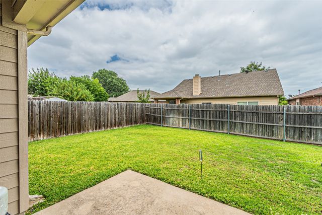 6208 Melanie Drive, Fort Worth, TX 76131