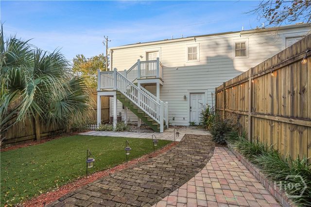 216 W Henry Street, Savannah, GA 31401