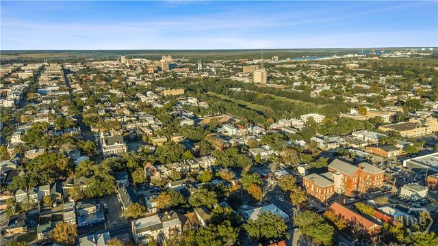 216 W Henry Street, Savannah, GA 31401