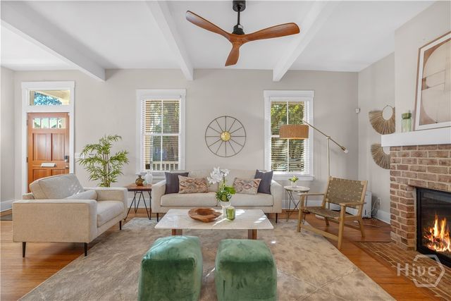 216 W Henry Street, Savannah, GA 31401