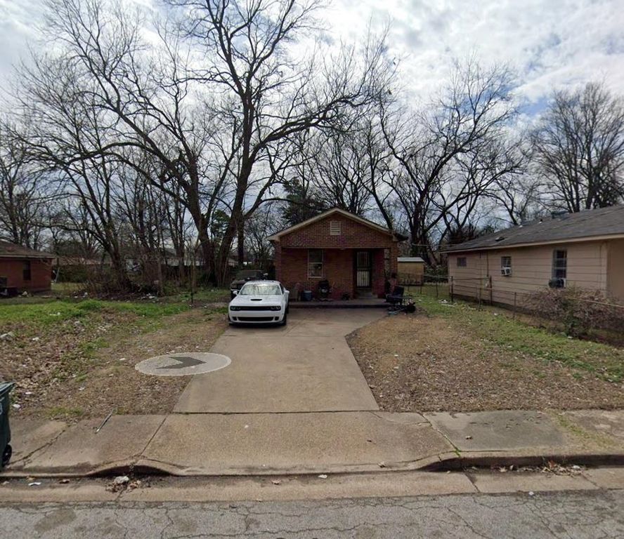 2227 CLAYTON AVE, Memphis, TN 38108