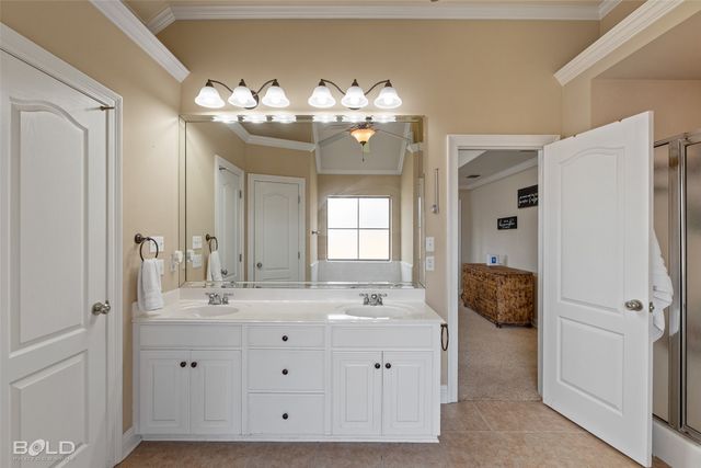 5820 Bluebonnett Drive, Bossier City, LA 71112
