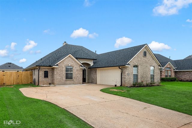 5820 Bluebonnett Drive, Bossier City, LA 71112
