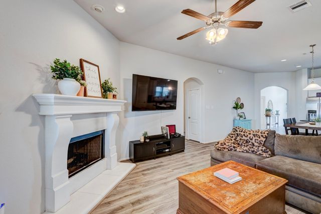 7310 Markstone Falls Lane, Richmond, TX 77469