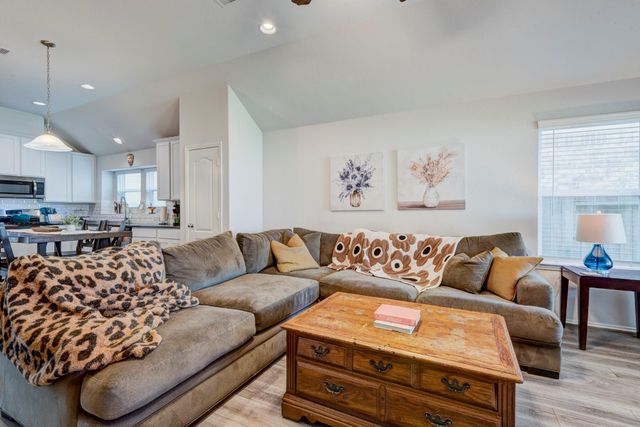 7310 Markstone Falls Lane, Richmond, TX 77469