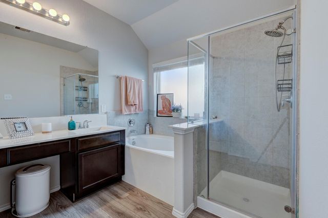 7310 Markstone Falls Lane, Richmond, TX 77469