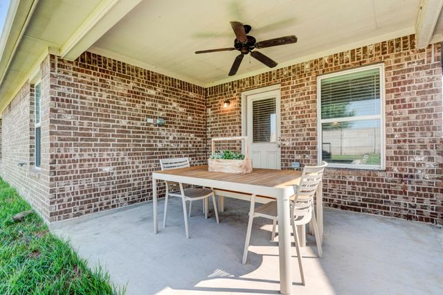 7310 Markstone Falls Lane, Richmond, TX 77469