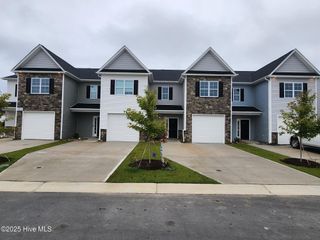 1408 Hartley Lane A, Greenville, NC 27834