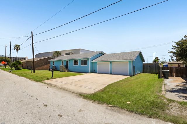 5709 Maco Street, Galveston, TX 77551