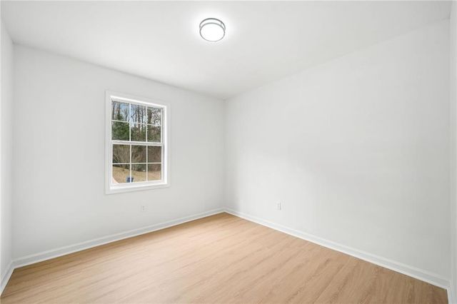 109 Brookside Court, Dallas, GA 30132