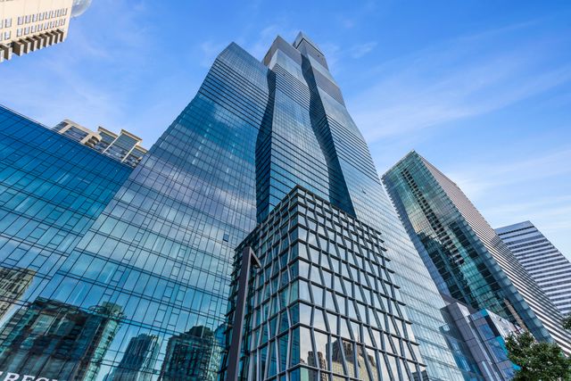 363 E Wacker Drive 2503, Chicago, IL 60601
