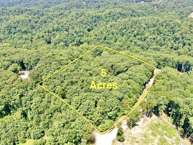 228 Rack Rd, Bon Aqua, TN 37025