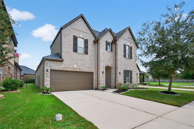 4947 Thunder Creek Ln, Sugar Land, TX 77479